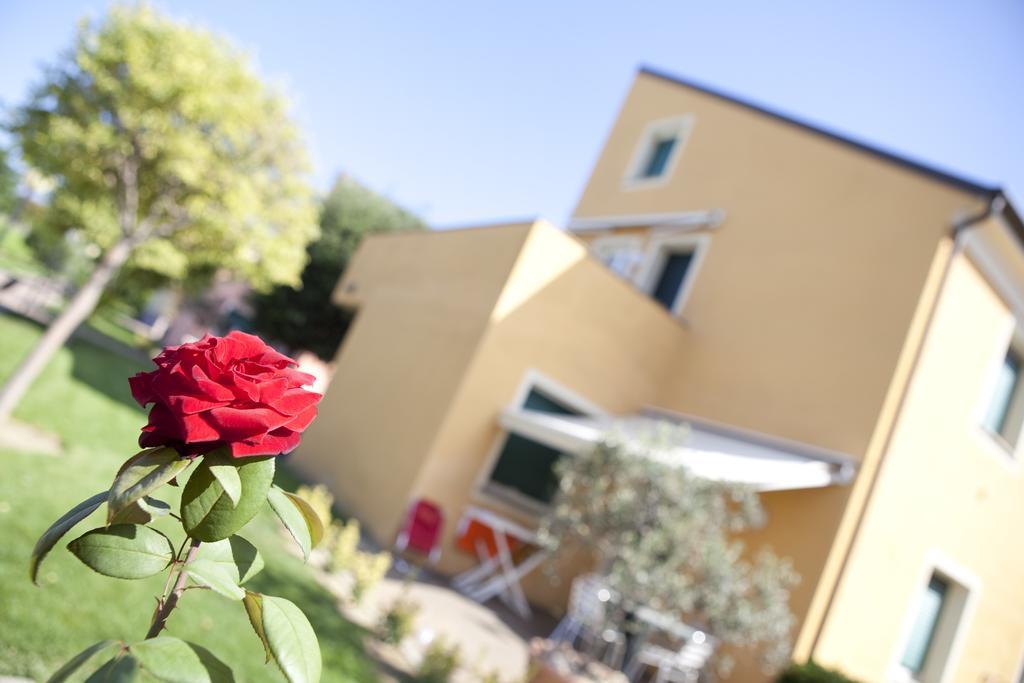 Residence Borgomare Albenga Exterior foto