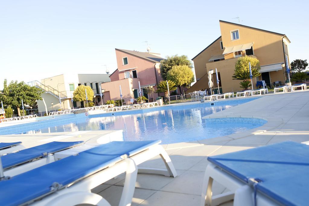 Residence Borgomare Albenga Exterior foto